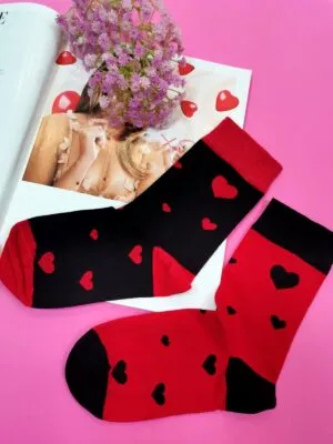 Skarpetki Black - Red serduszka