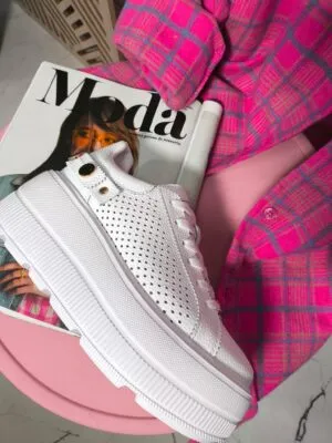 Buty na platformie Białe skóra naturalna