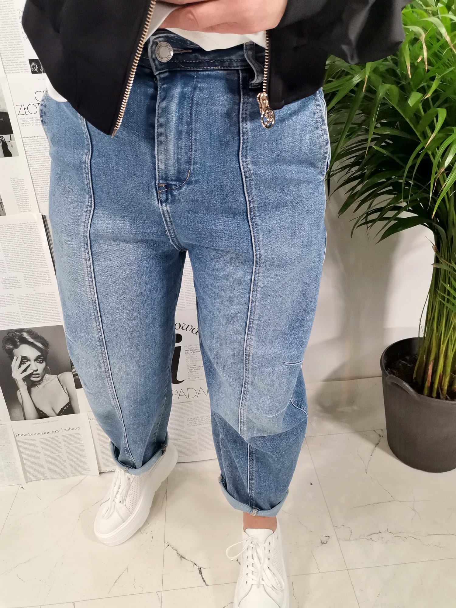 Spodnie jeans Sofii Ballon - obrazek 3