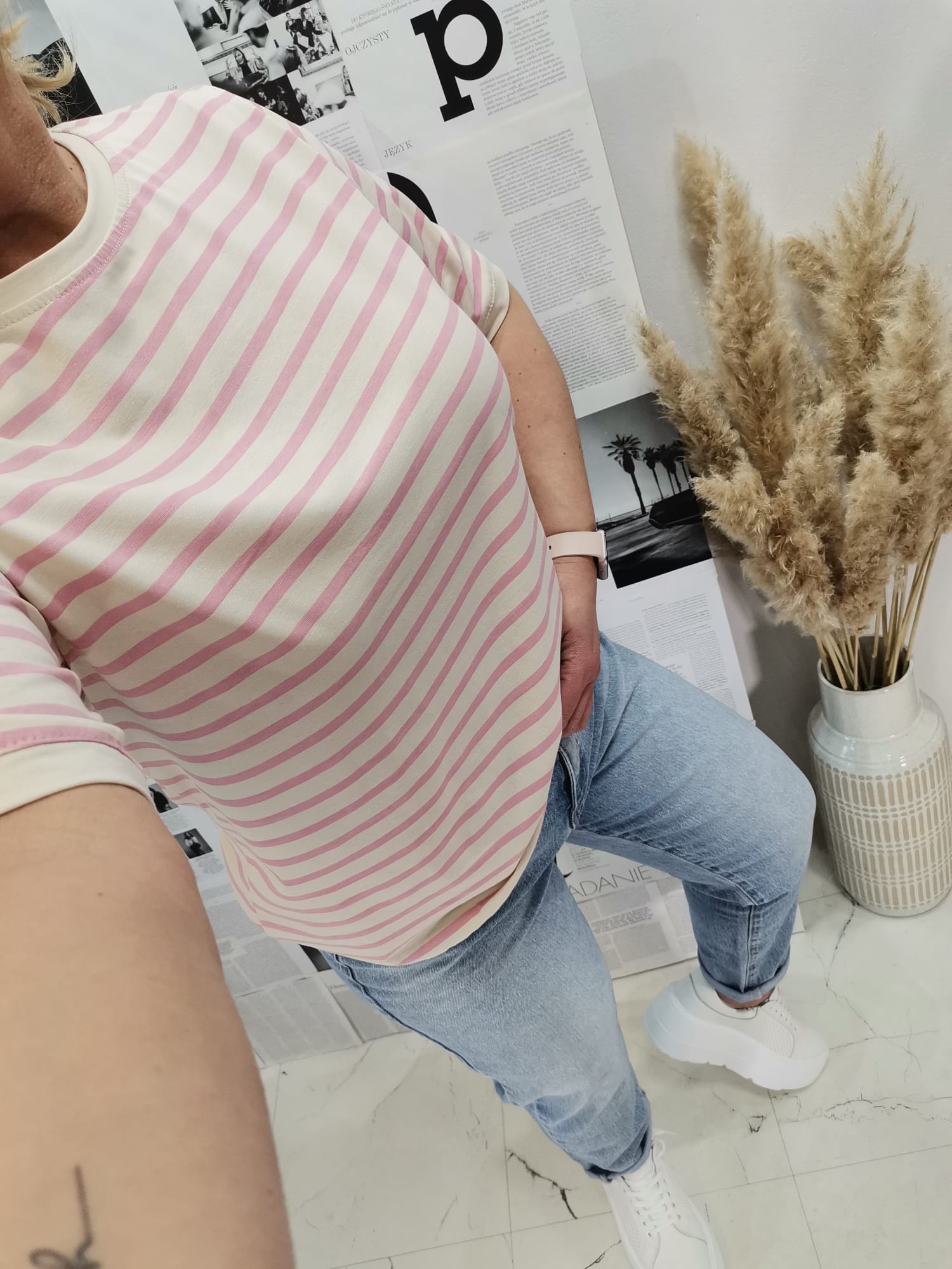 T-shirt Azara w Paseczki Cream/Powder pink