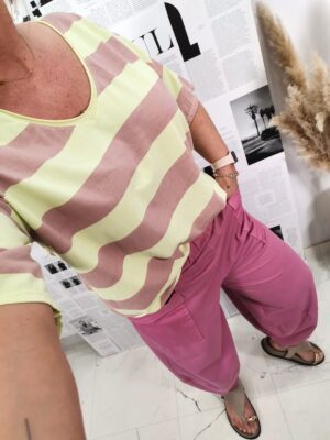 T-shirt oversize w pasy rose/yellow
